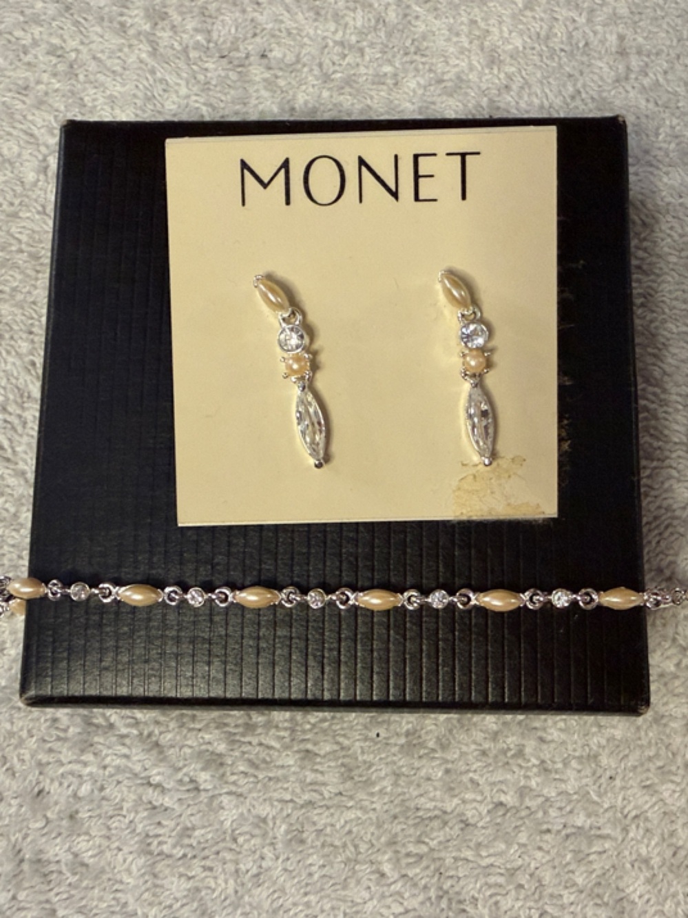NWT Monet Demi Parure Rhinestone Pearl Drop Earrings Bracelet Wedding Bridal Set